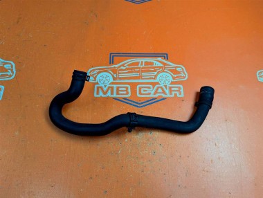 Патрубок ОЖ MERCEDES-BENZ C-класс W204/S204 (2006 - 2011) — Разборка Мерседес