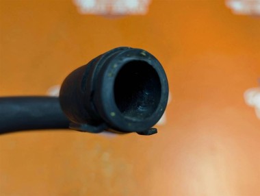 Патрубок ОЖ MERCEDES-BENZ C-класс W204/S204 (2006 - 2011) — Разборка Мерседес