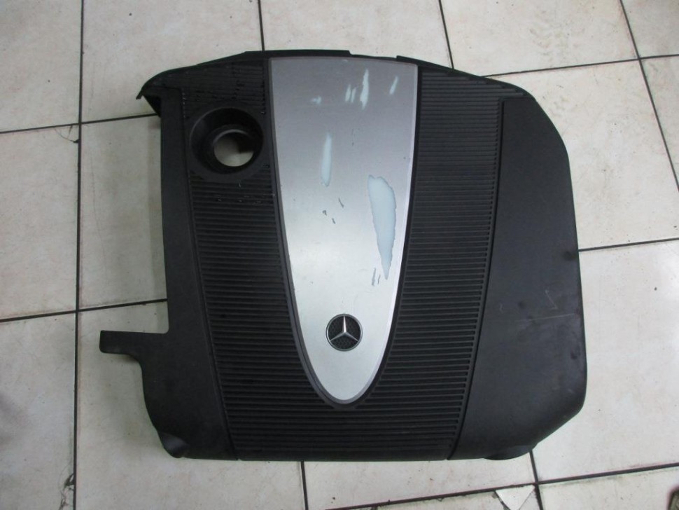 Крышка двигателя декоративная MERCEDES-BENZ C-класс W203/S203/CL203 (2000 - 2004) фото 1 — Разборка Мерседес