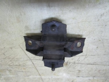 Опора КПП MERCEDES-BENZ M-класс W163 рестайлинг (2001 - 2005) — Разборка Мерседес