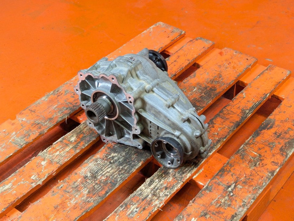 Раздаточная коробка MERCEDES-BENZ M-класс W164 (2005 - 2008) фото 1 — Разборка Мерседес