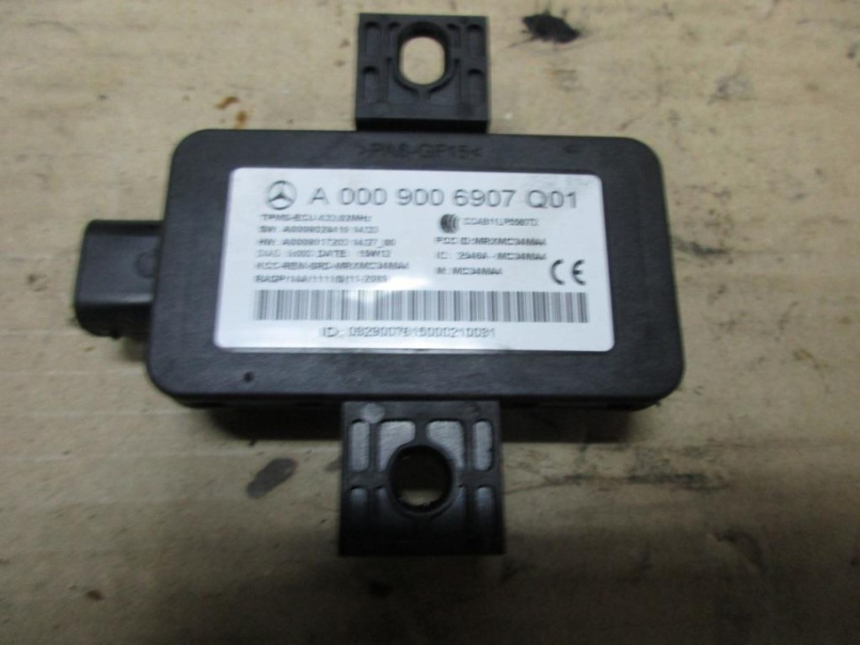 Блок давления шин MERCEDES-BENZ S-класс W222/C217/A217 (2013 - 2017) фото 1 — Разборка Мерседес