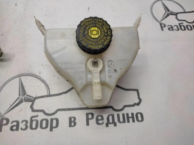 Бачок тормозной жидкости MERCEDES-BENZ C-класс W205/S205/C205/A205 рестайлинг (2018 - 2023) — Разборка Мерседес