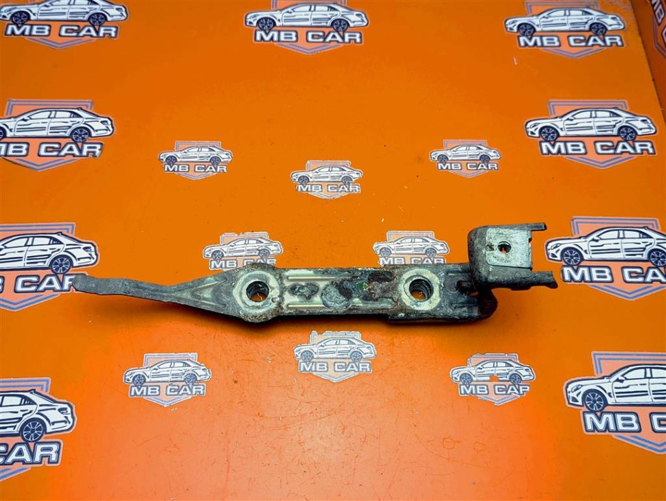 Кронштейн MERCEDES-BENZ GLE-класс V167 (2018 - 2024) фото 1 — Разборка Мерседес