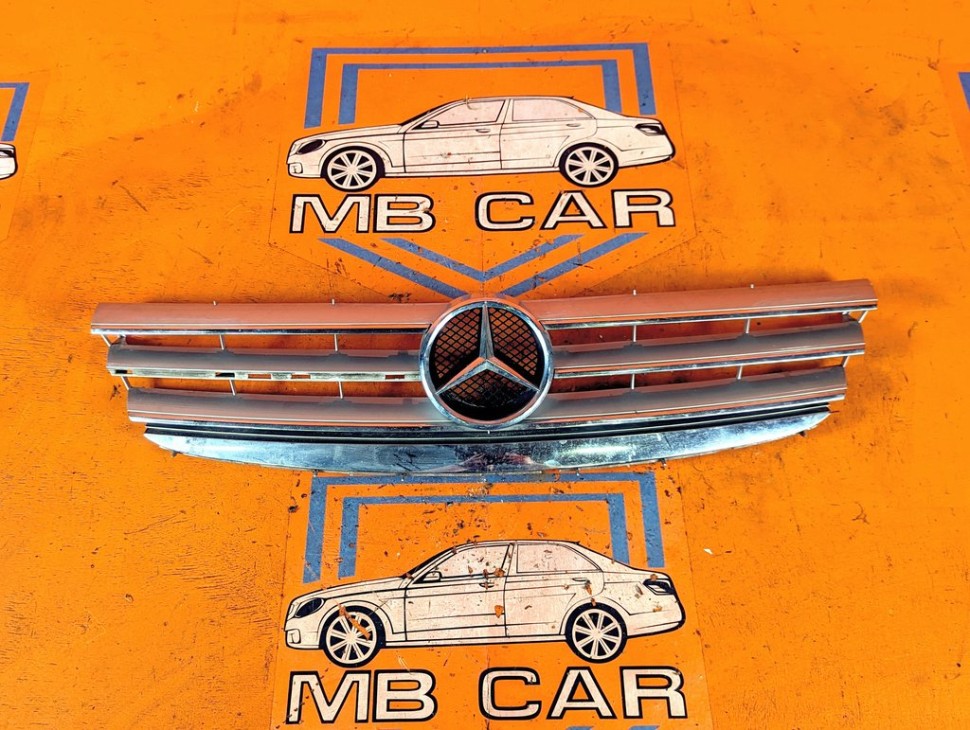 Решетка радиатора MERCEDES-BENZ A-класс W169 (2004 - 2008) фото 1 &mdash; Разборка Мерседес