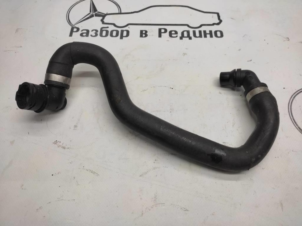 Патрубок ОЖ MERCEDES-BENZ SLK-класс R172 (2011 - 2016) фото 1 — Разборка Мерседес
