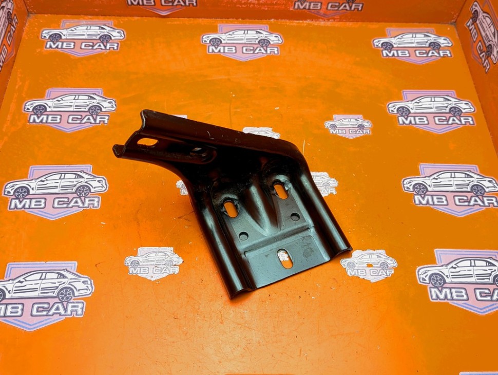 Кронштейн MERCEDES-BENZ V-класс W639 (2003 - 2014) фото 1 &mdash; Разборка Мерседес