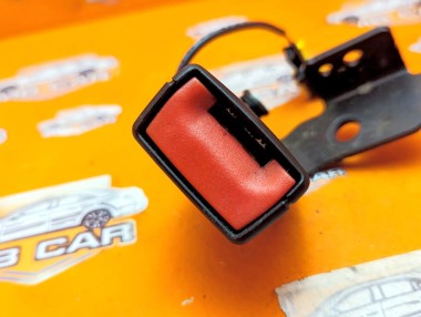 Замок ремня безопасности MERCEDES-BENZ C-класс W204/S204/С204 рестайлинг (2011 - 2015) &mdash; Разборка Мерседес