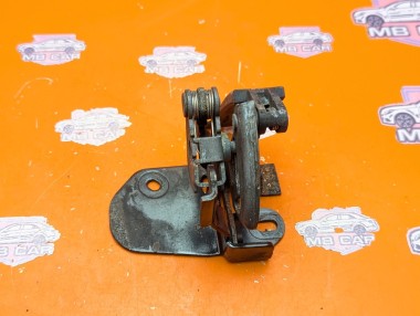 Замок капота MERCEDES-BENZ C-класс W203/S203/CL203 рестайлинг (2004 - 2008) &mdash; Разборка Мерседес