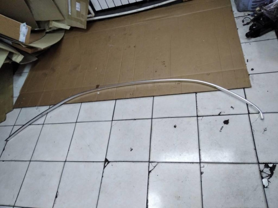 Молдинг крыши MERCEDES-BENZ C-класс W204/S204 (2006 - 2011) фото 1 — Разборка Мерседес