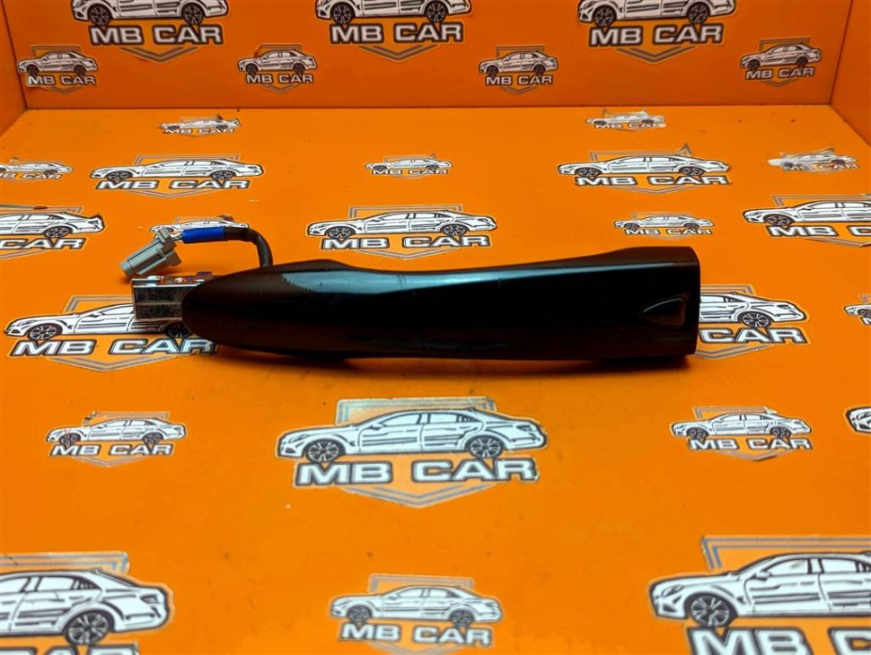 Ручка двери наружняя MERCEDES-BENZ X-класс I (2017 - 2020) фото 1 — Разборка Мерседес