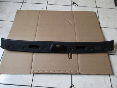 Накладка крышки багажника MERCEDES-BENZ E-класс W211/S211 рестайлинг (2006 - 2009) — Разборка Мерседес