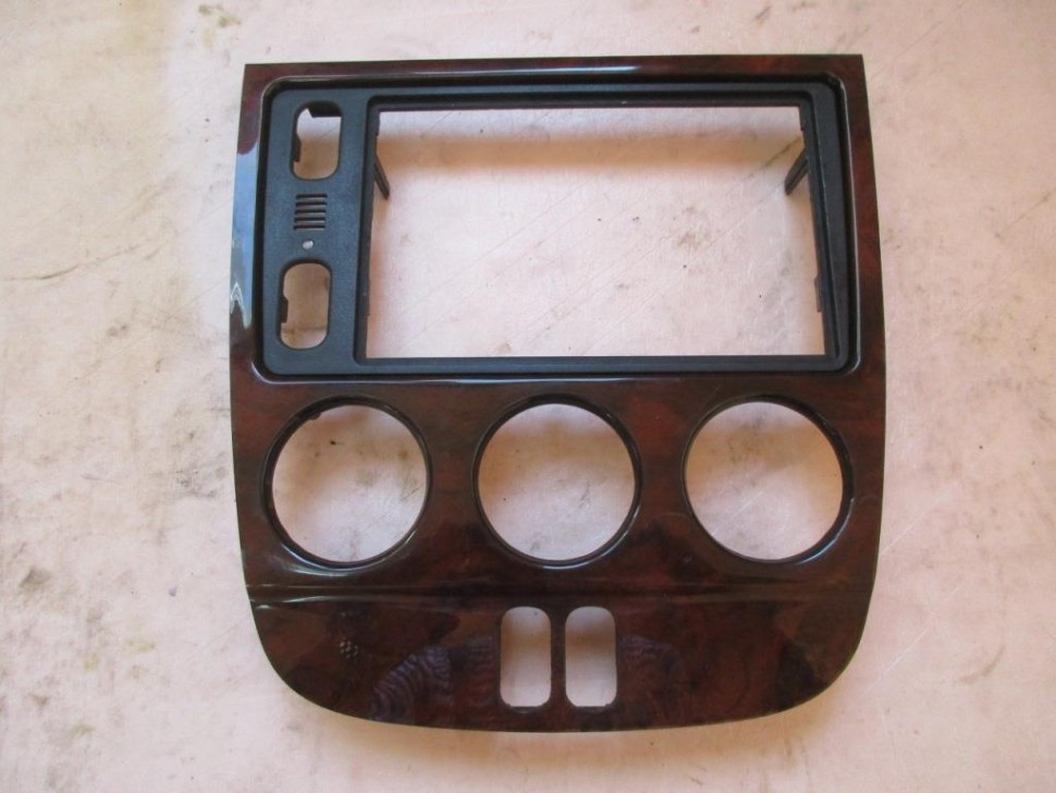 Накладка блока климата MERCEDES-BENZ M-класс W163 рестайлинг (2001 - 2005) фото 1 — Разборка Мерседес