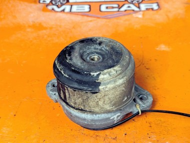 Опора двигателя MERCEDES-BENZ E-класс W212/S212/C207/A207 рестайлинг (2013 - 2016) &mdash; Разборка Мерседес