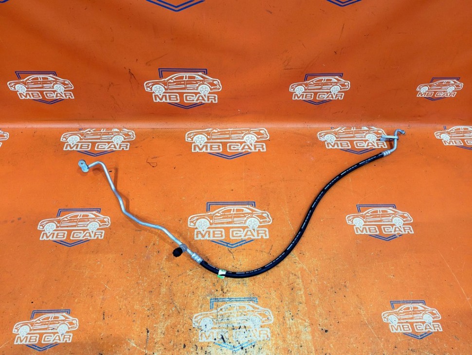 Трубка кондиционера MERCEDES-BENZ S-класс W220 (1998 - 2005) фото 1 — Разборка Мерседес