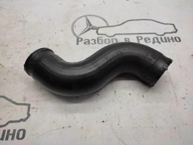 Патрубок интеркулера MERCEDES-BENZ Vito W638 (1996 - 2003) — Разборка Мерседес