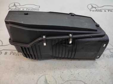 Корпус воздушного фильтра MERCEDES-BENZ C-класс W203/S203/CL203 (2000 - 2004) — Разборка Мерседес