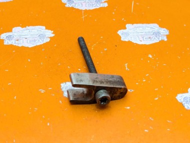 Кронштейн крепления форсунок MERCEDES-BENZ M-класс W166 (2011 - 2015) &mdash; Разборка Мерседес