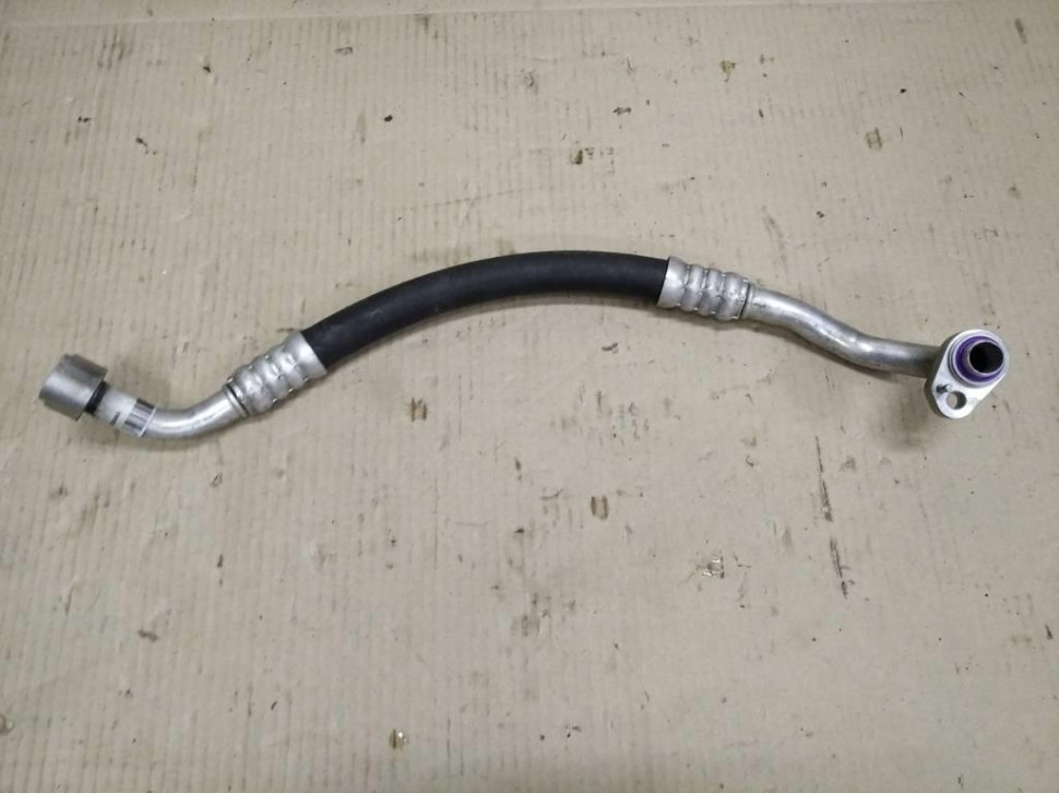 Трубка кондиционера MERCEDES-BENZ V-класс W447 (2014 - 2025) фото 1 — Разборка Мерседес