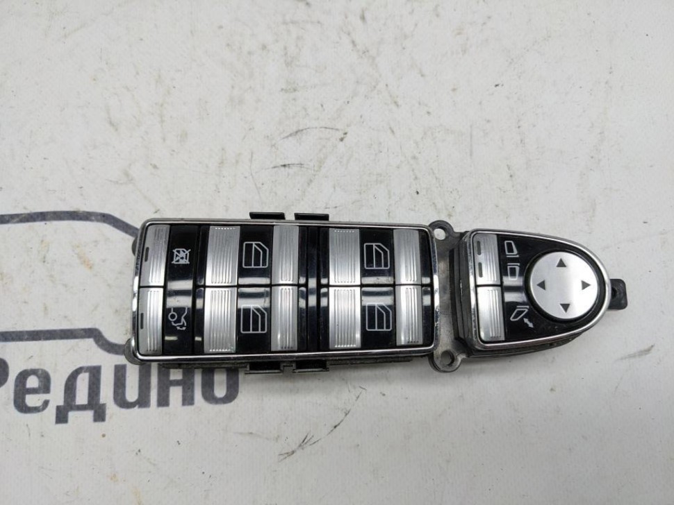 Блок кнопок стеклоподъемников MERCEDES-BENZ S-класс W221 (2005 - 2009) фото 1 — Разборка Мерседес