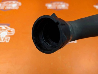 Патрубок радиатора MERCEDES-BENZ S-класс W220 (1998 - 2005) — Разборка Мерседес