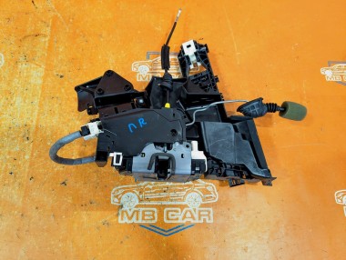 Замок двери передней правой MERCEDES-BENZ C-класс W204/S204 (2006 - 2011) — Разборка Мерседес