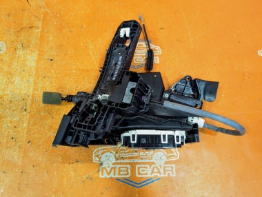 Замок двери передней правой MERCEDES-BENZ C-класс W204/S204 (2006 - 2011) — Разборка Мерседес