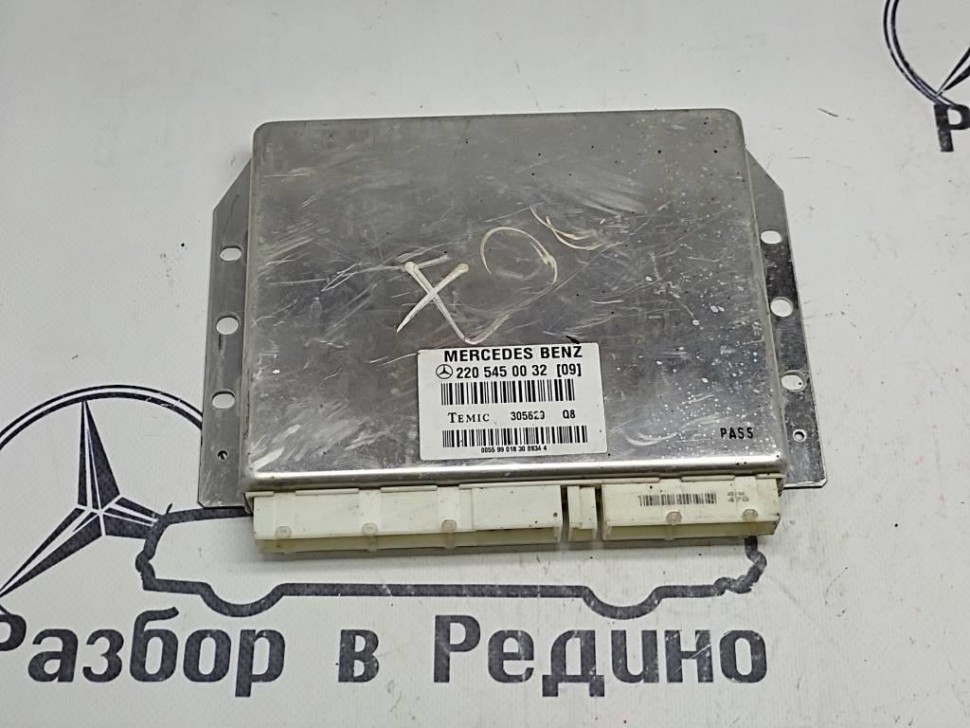 Блок пневмоподвески MERCEDES-BENZ S-класс W220 (1998 - 2005) фото 1 — Разборка Мерседес