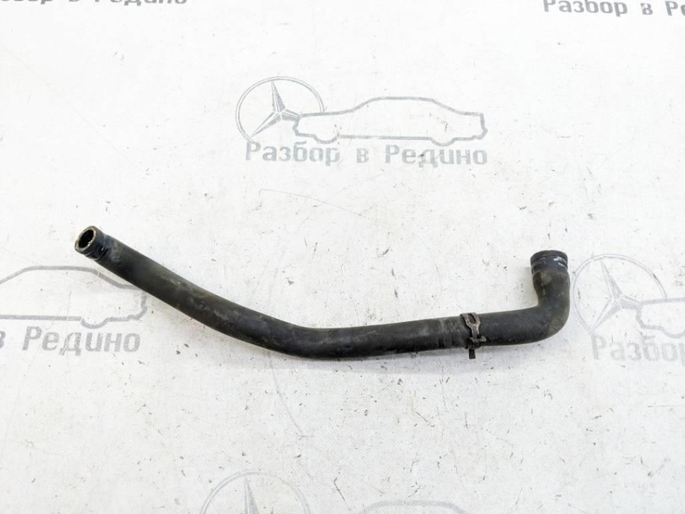 Патрубок ОЖ MERCEDES-BENZ Vito W638 (1996 - 2003) фото 1 — Разборка Мерседес