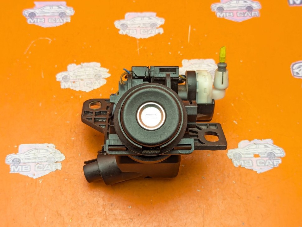 Замок багажника MERCEDES-BENZ SLK-класс R170 (1996 - 2000) фото 1 &mdash; Разборка Мерседес