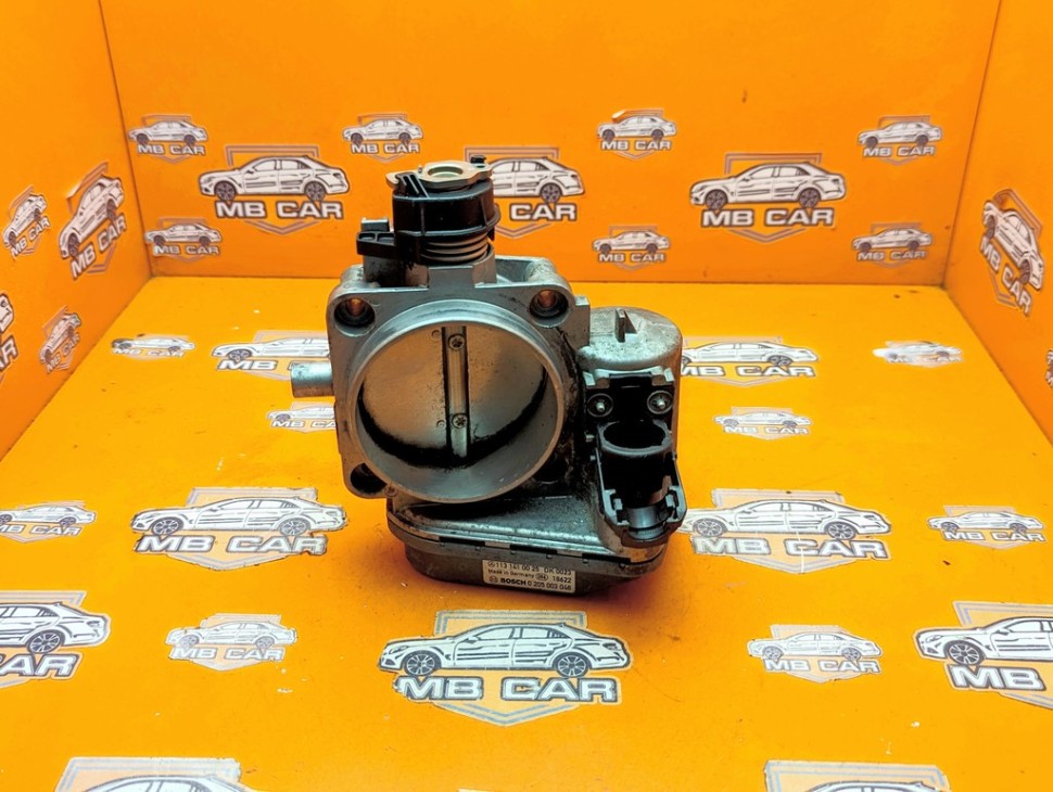 Дроссельная заслонка MERCEDES-BENZ S-класс W220 (1998 - 2005) фото 1 — Разборка Мерседес