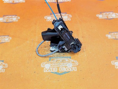 Замок двери задней левой MERCEDES-BENZ C-класс W204/S204 (2006 - 2011) — Разборка Мерседес