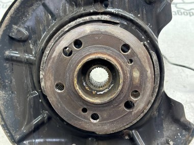 Кулак подвески задний левый MERCEDES-BENZ CL-класс C215 рестайлинг (2002 - 2006) — Разборка Мерседес