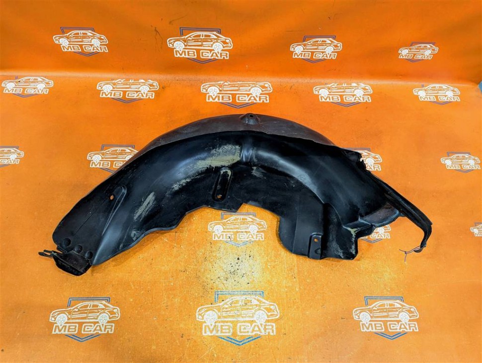 Подкрылок задний левый MERCEDES-BENZ C-класс W202/S202 (1993 - 1997) фото 1 — Разборка Мерседес