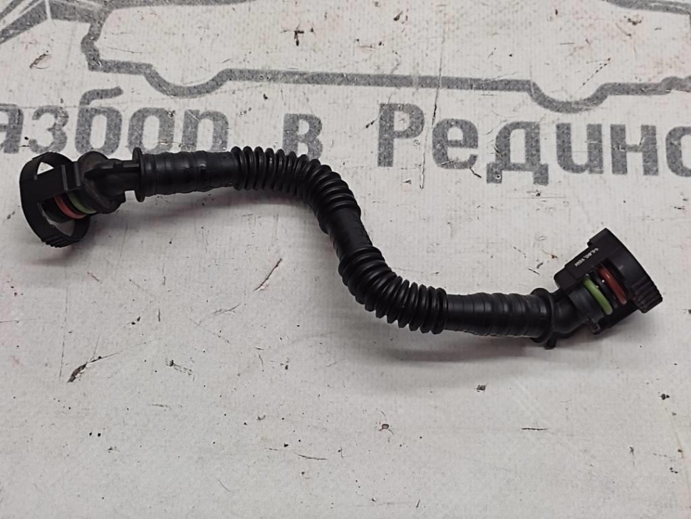 Трубка регенерации MERCEDES-BENZ C-класс W205/S205/C205/A205 рестайлинг (2018 - 2023) фото 1 — Разборка Мерседес