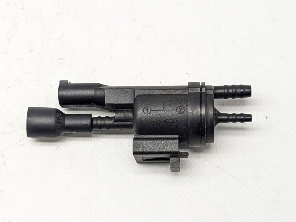 Клапан электромагнитный MERCEDES-BENZ C-класс W205/S205/C205/A205 (2014 - 2018) фото 1 — Разборка Мерседес