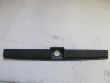 Накладка замка багажника MERCEDES-BENZ M-класс W163 рестайлинг (2001 - 2005) — Разборка Мерседес