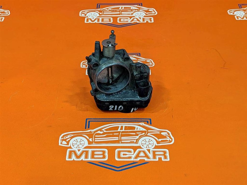 Дроссельная заслонка MERCEDES-BENZ E-класс W210/S210 (1995 - 1999) фото 1 — Разборка Мерседес