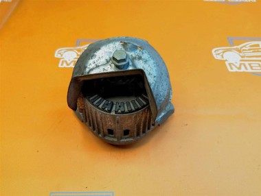 Опора двигателя MERCEDES-BENZ E-класс W212/S212/C207/A207 рестайлинг (2013 - 2016) — Разборка Мерседес