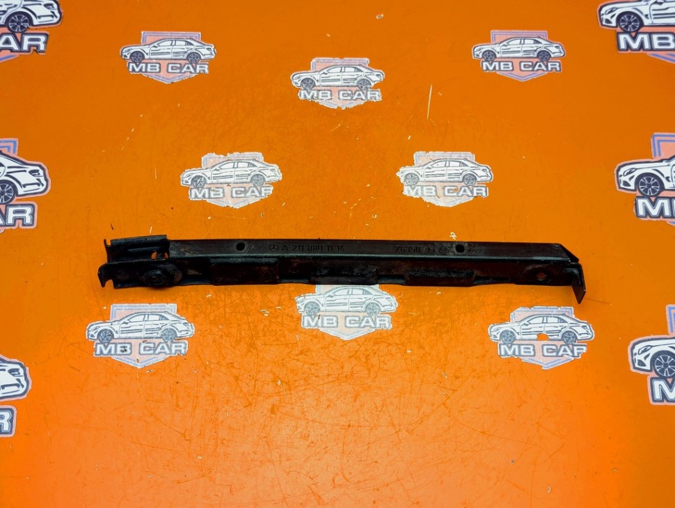 Кронштейн крепления бампера MERCEDES-BENZ E-класс W211/S211 рестайлинг (2006 - 2009) фото 1 — Разборка Мерседес