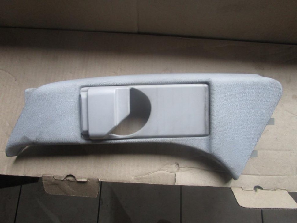 Накладка задней стойки MERCEDES-BENZ E-класс W211/S211 рестайлинг (2006 - 2009) фото 1 — Разборка Мерседес