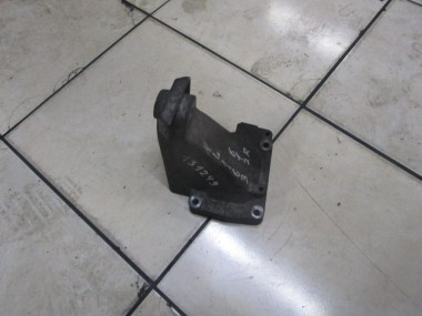 Лапа правая MERCEDES-BENZ M-класс W163 рестайлинг (2001 - 2005) — Разборка Мерседес