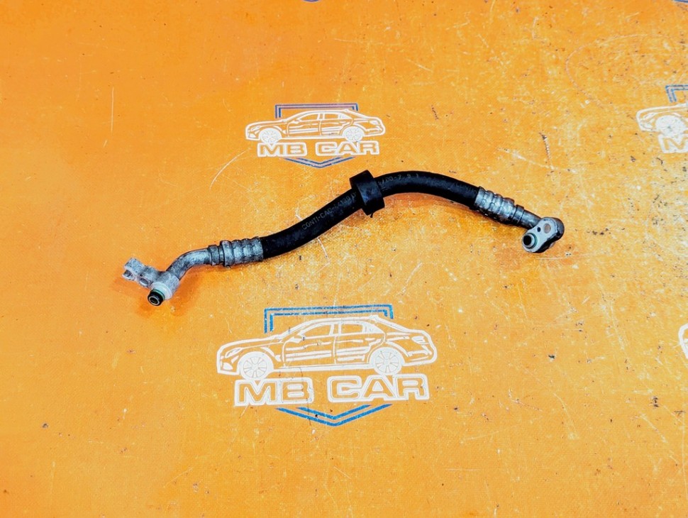 Трубка кондиционера MERCEDES-BENZ S-класс W220 (1998 - 2005) фото 1 — Разборка Мерседес