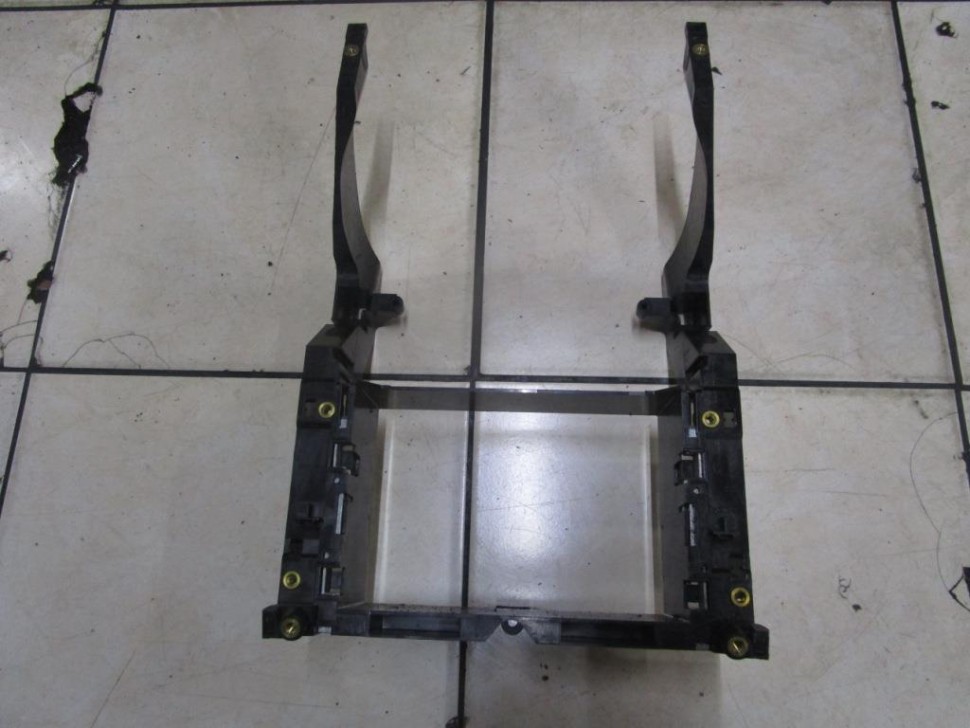 Кронштейн крепления команд MERCEDES-BENZ E-класс W211/S211 (2002 - 2006) фото 1 — Разборка Мерседес