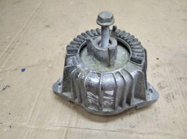 Опора двигателя MERCEDES-BENZ E-класс W212/S212/C207/A207 рестайлинг (2013 - 2016) — Разборка Мерседес