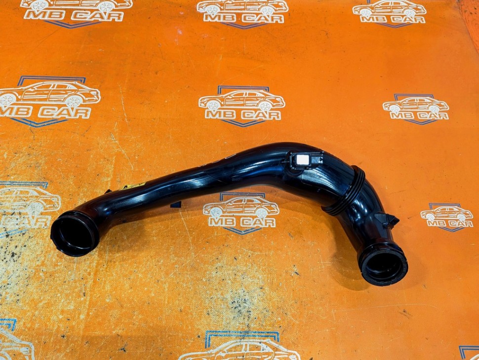 Патрубок воздушный MERCEDES-BENZ E-класс W212/S212/C207/A207 рестайлинг (2013 - 2016) фото 1 — Разборка Мерседес