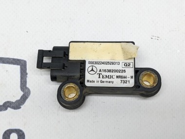 Датчик удара MERCEDES-BENZ M-класс W163 рестайлинг (2001 - 2005) — Разборка Мерседес