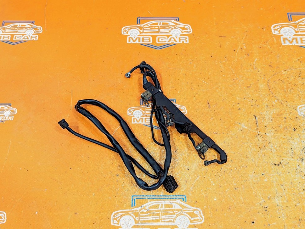 Проводка свечей накала MERCEDES-BENZ E-класс W124/S124/C124/A124 (1984 - 1997) фото 1 — Разборка Мерседес