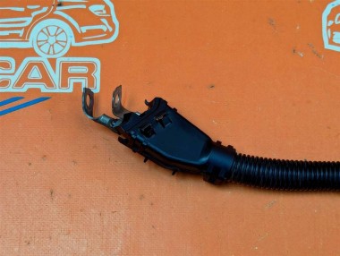 Провод генератора MERCEDES-BENZ S-класс W220 (1998 - 2005) — Разборка Мерседес