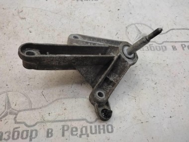 Кронштейн двигателя MERCEDES-BENZ Citan W415 (2012 - 2021) — Разборка Мерседес